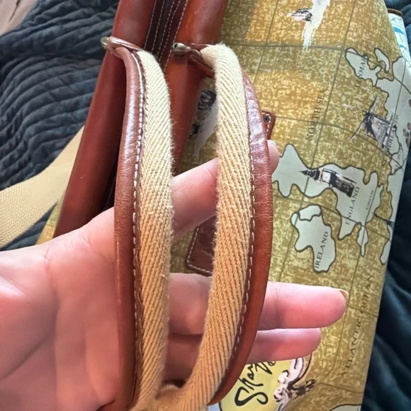 Travel by Sharif Vintage World Map Leather Trim Duffel Weekender Bag - Picture 6 of 11